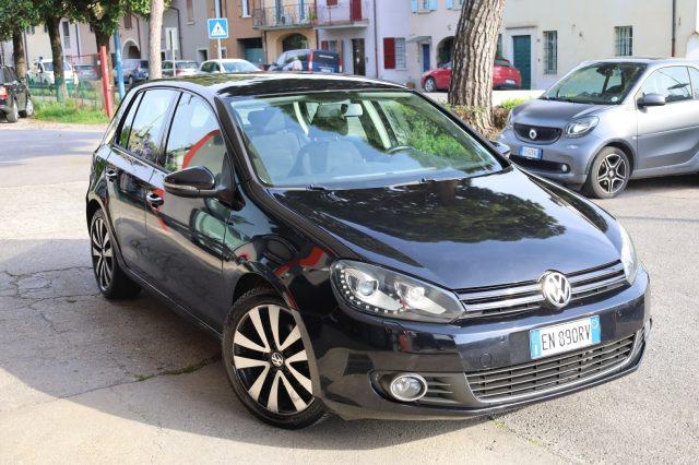 VOLKSWAGEN Golf VI 1.6 TDI 5Porte Highline 17" Cruise SensoriPark