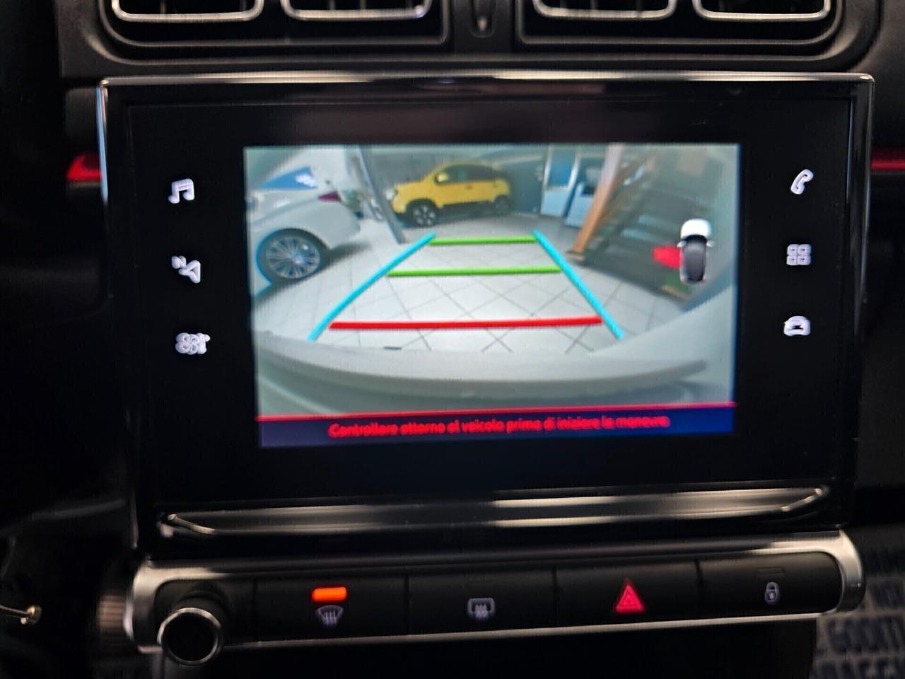 Citroen C3 PureTech 82 Shine 2017 NEOPATENTATI