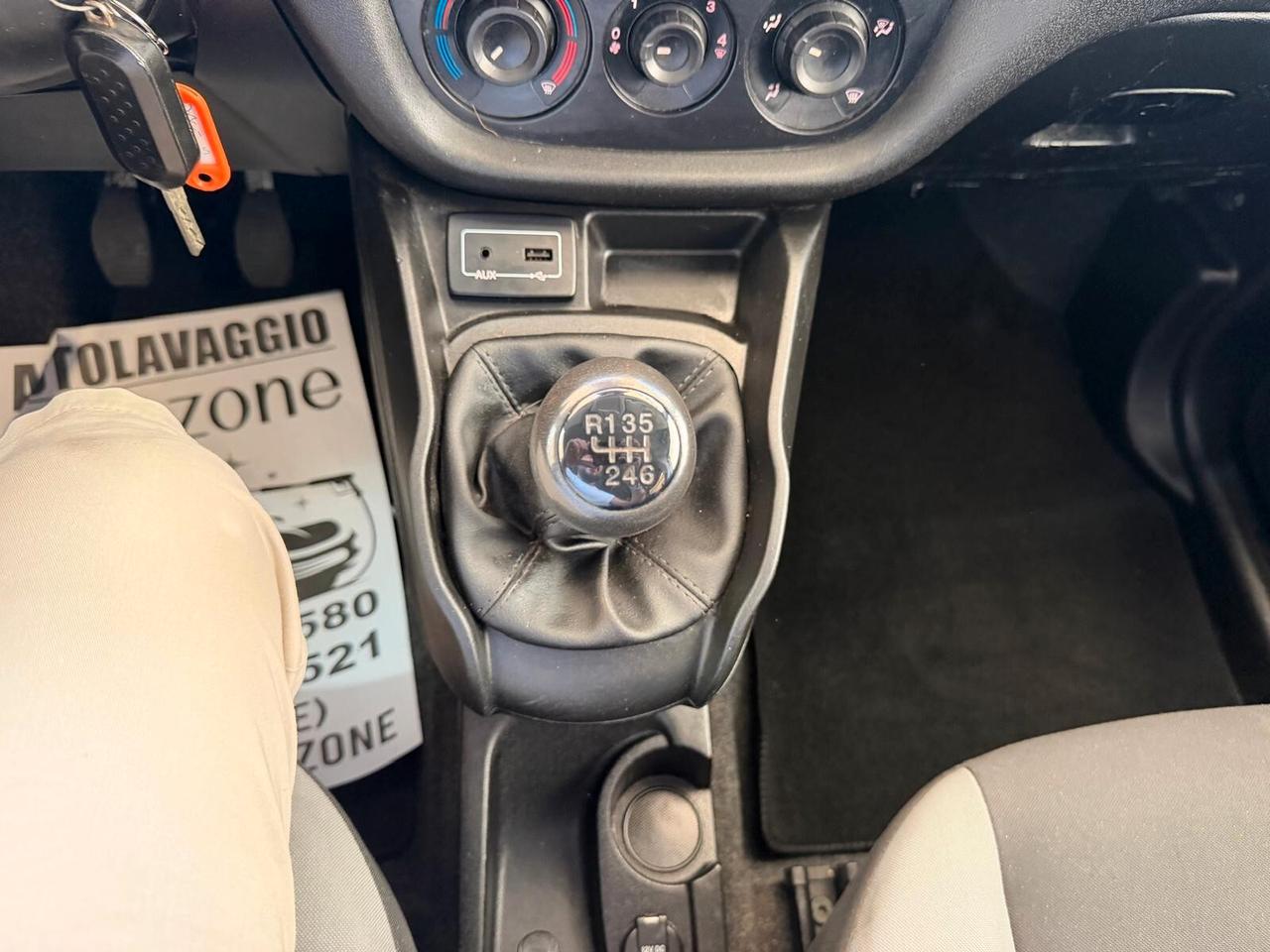 FIAT DOBLO 1.6 DIESEL 105CV AUTOCARRO FINESTRATO