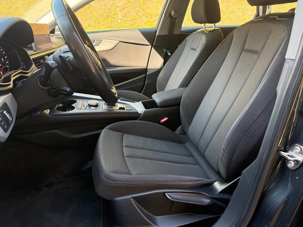 Audi A4 Avant 35 TDI S tronic Business 150cv