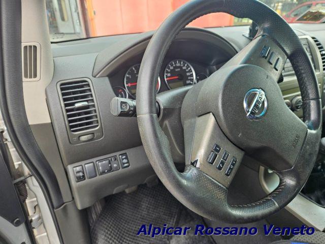 NISSAN Pathfinder 2.5 dCi Sport Platinum