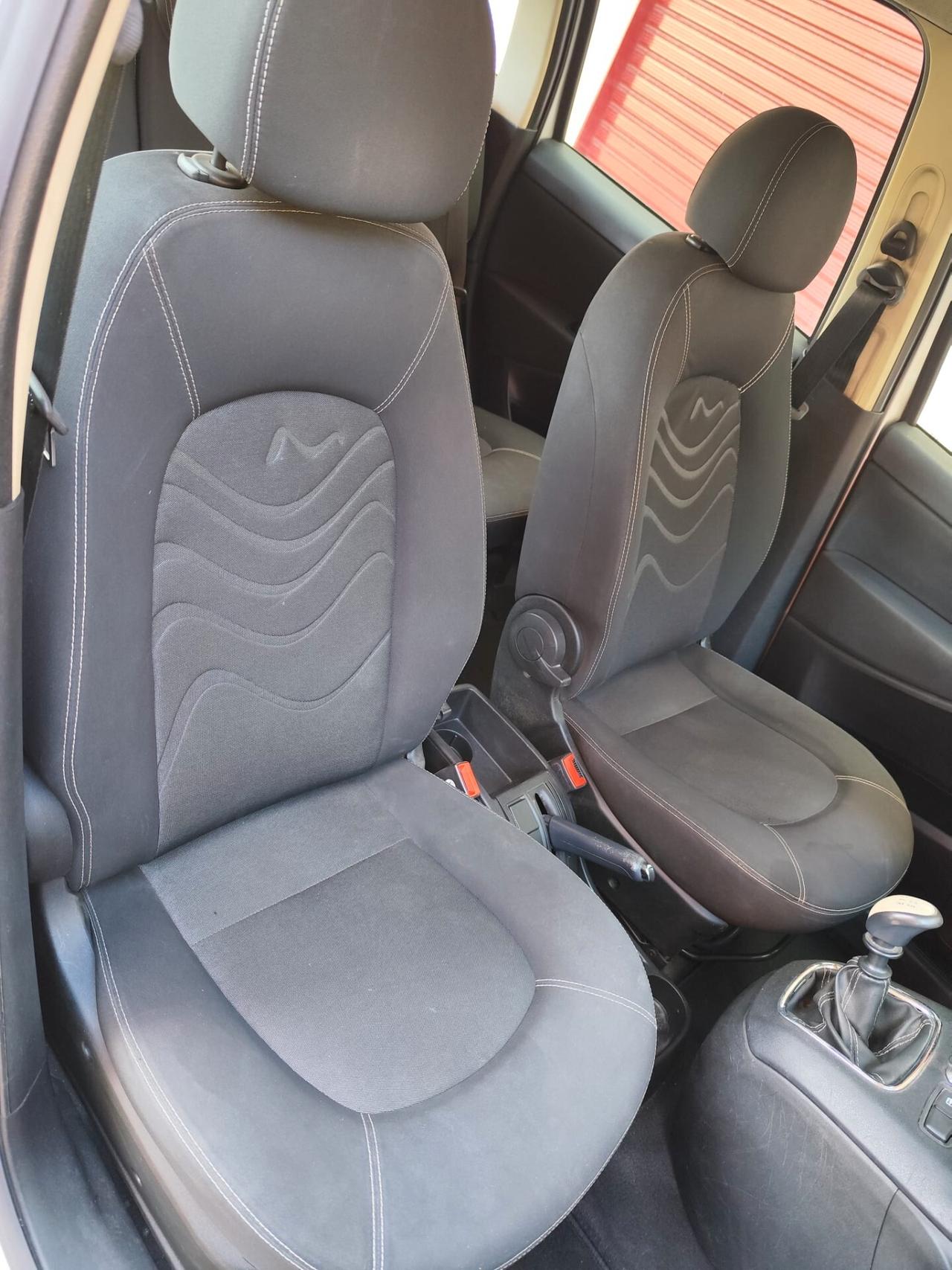 Lancia MUSA 1.6 Multijet 120cv SOLI 135000KM