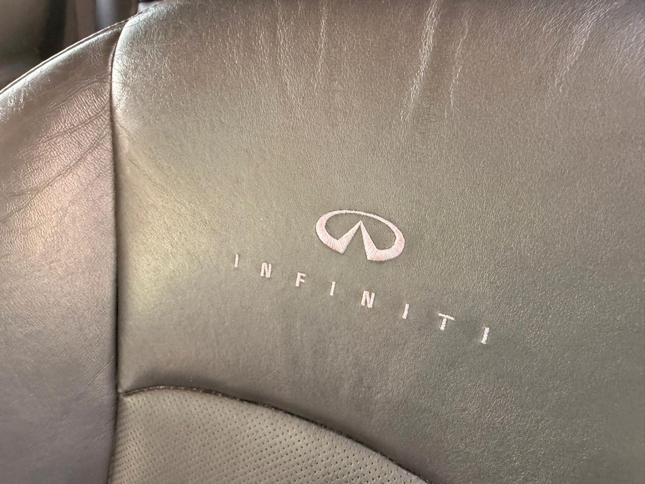 Infiniti FX35