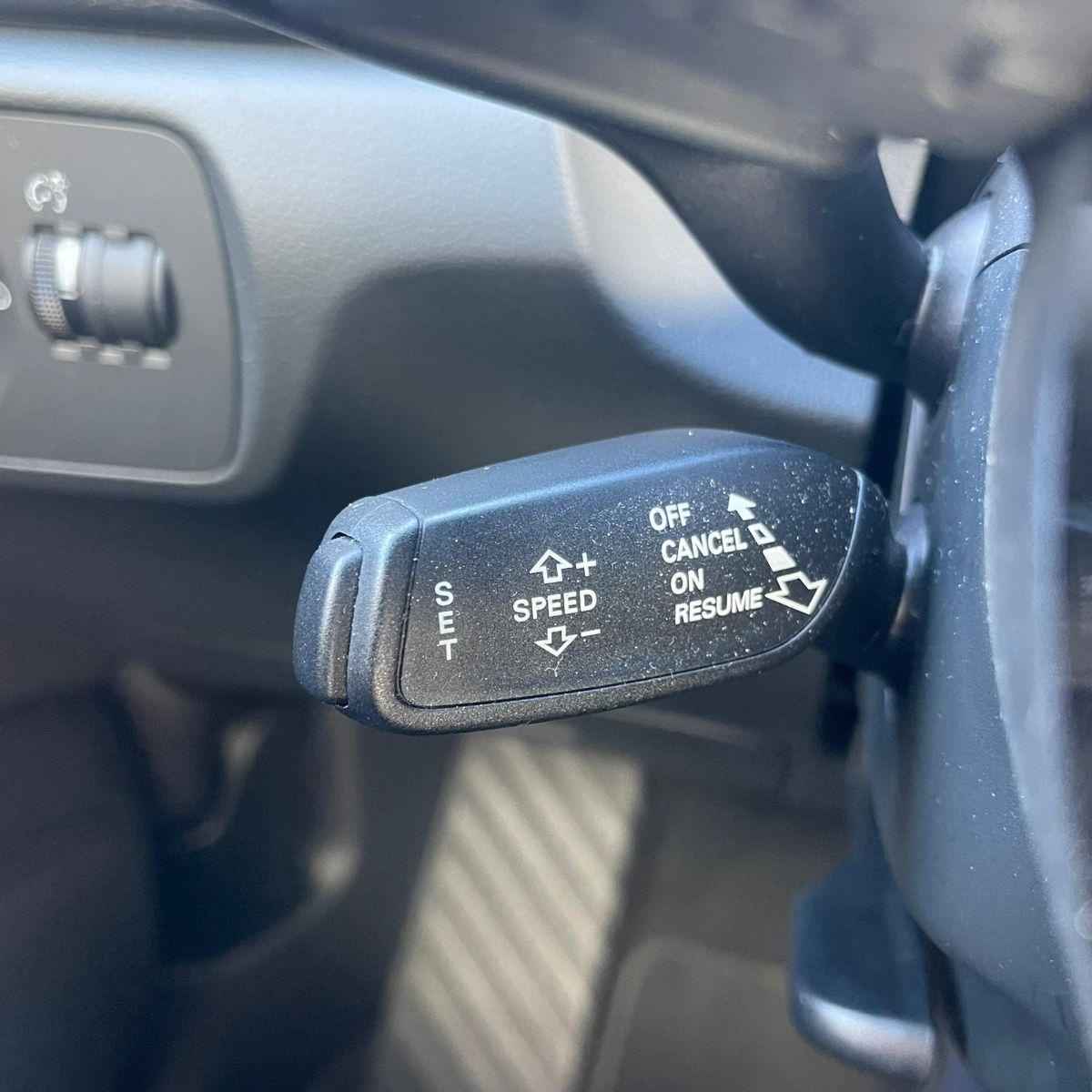 AUDI - Q3 - 2.0 TDI 150CV S tronic Business