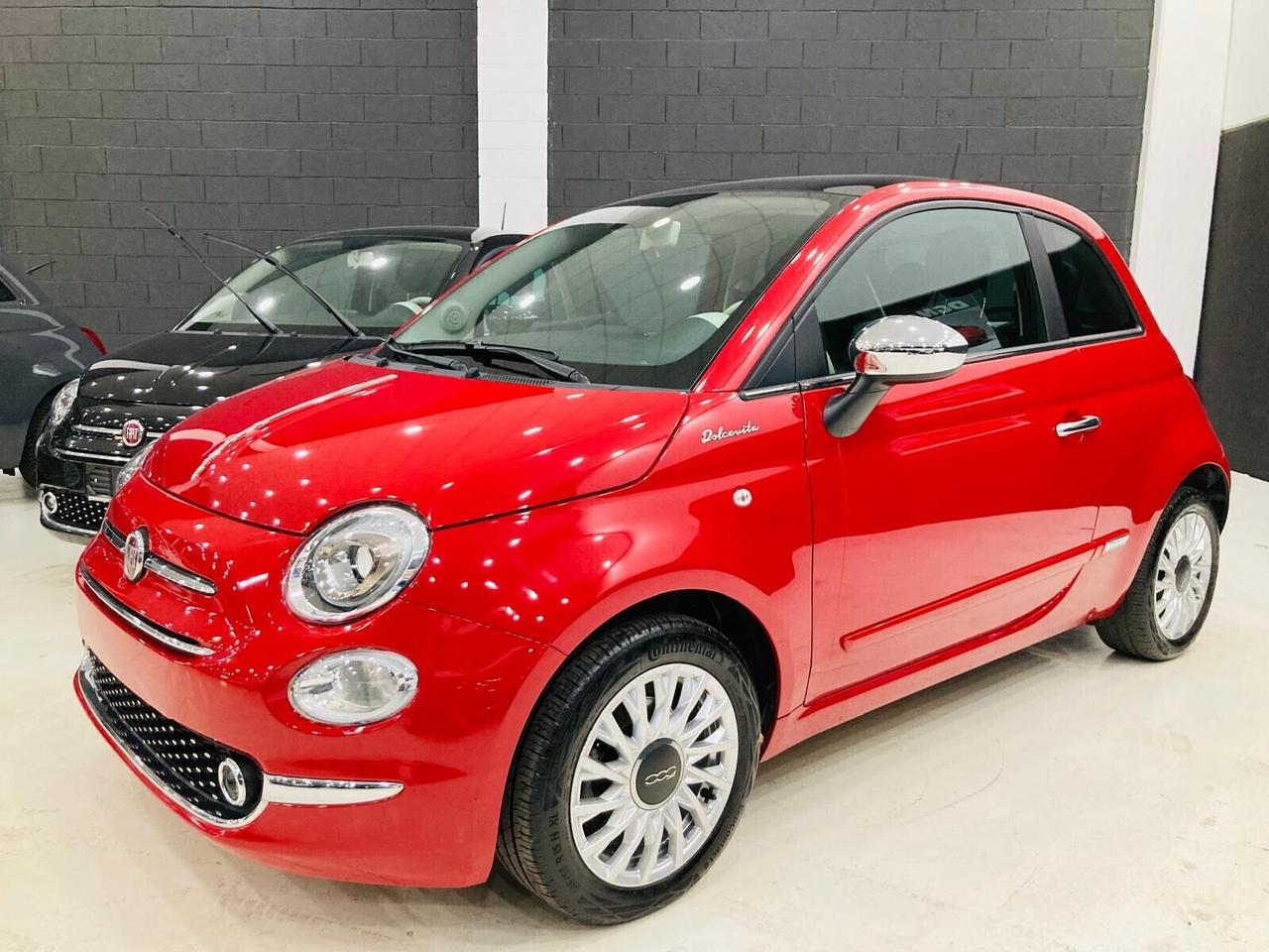 Fiat 500 1.0 Hybrid Dolcevita Navy CarPlay Prezzo Promo 10999
