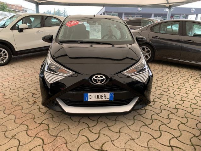 TOYOTA Aygo Connect 1.0 VVT-i 72 CV 5 porte x-cool