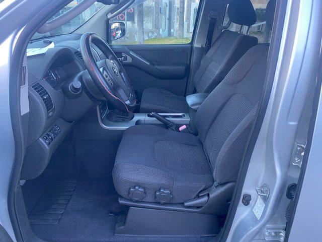 NISSAN Pathfinder 2.5 dCi SE 7 POSTI