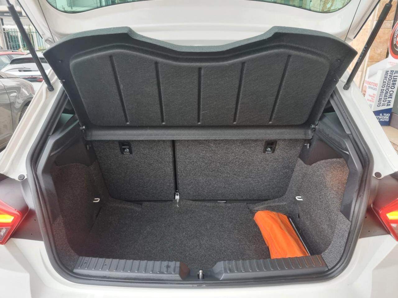 Seat Ibiza 1.0 MPI 5 porte FR