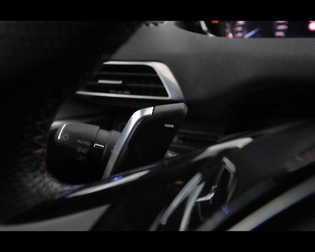 PEUGEOT 5008 BlueHDi 130 S&S EAT8 GT