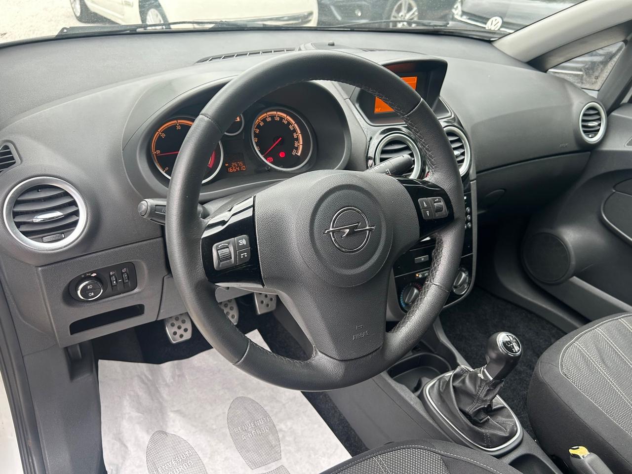 Opel Corsa 1.3 CDTI B-COLOR NEOPATENTATI