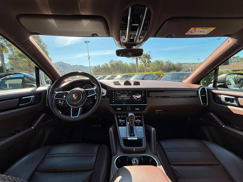 Porsche Cayenne 3.0 E-Hybrid 2022/solo 87.000 KM IVA ESPOSTA Tua a soli 759 Euro al mese
