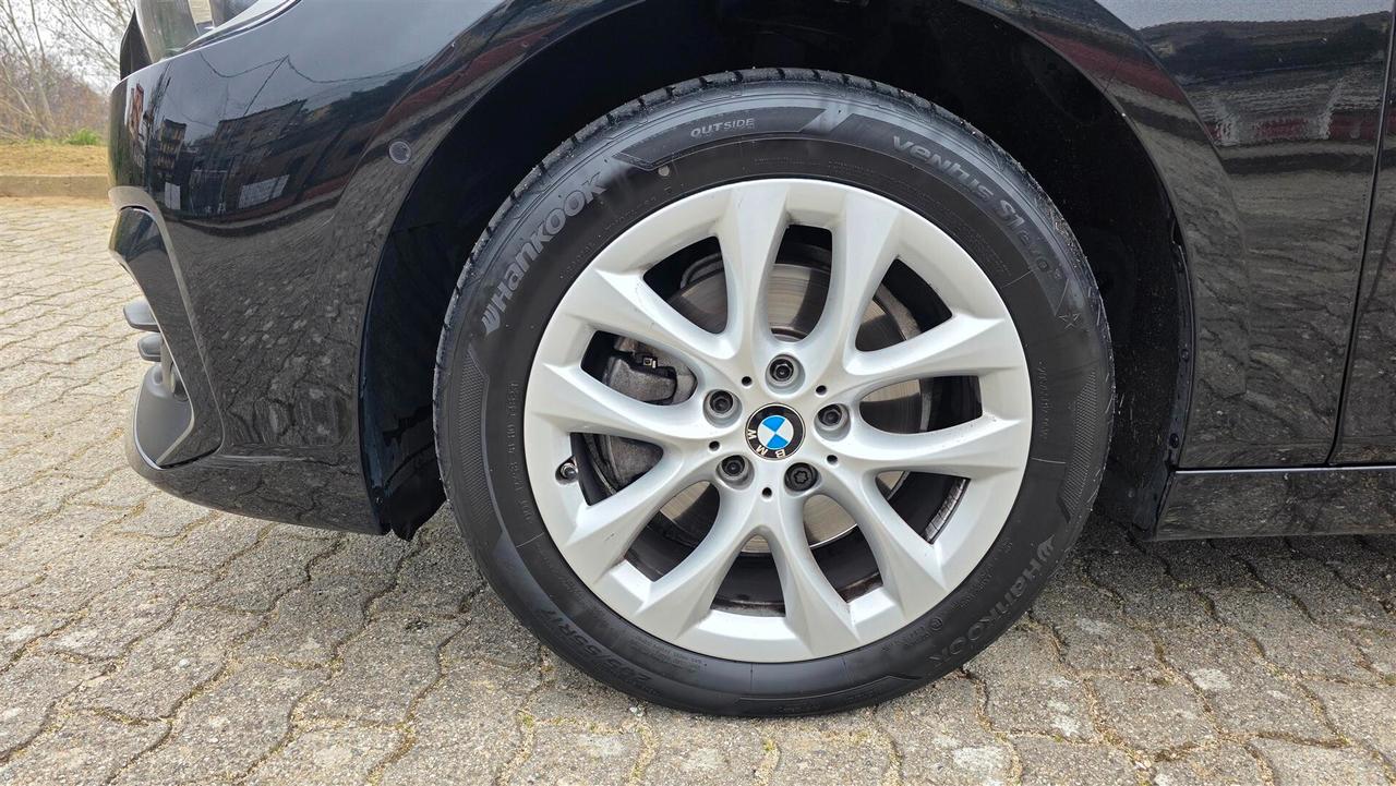 Bmw 2er Active Tourer 218d Luxury