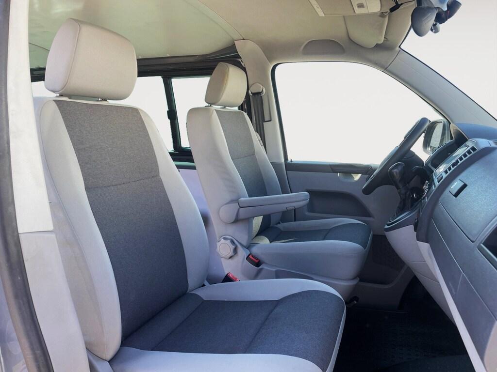 Volkswagen T5 Transporter 28 2009 Diesel 28 kombi M1 2.0 TDI 140CV DSG P.C. 8p.