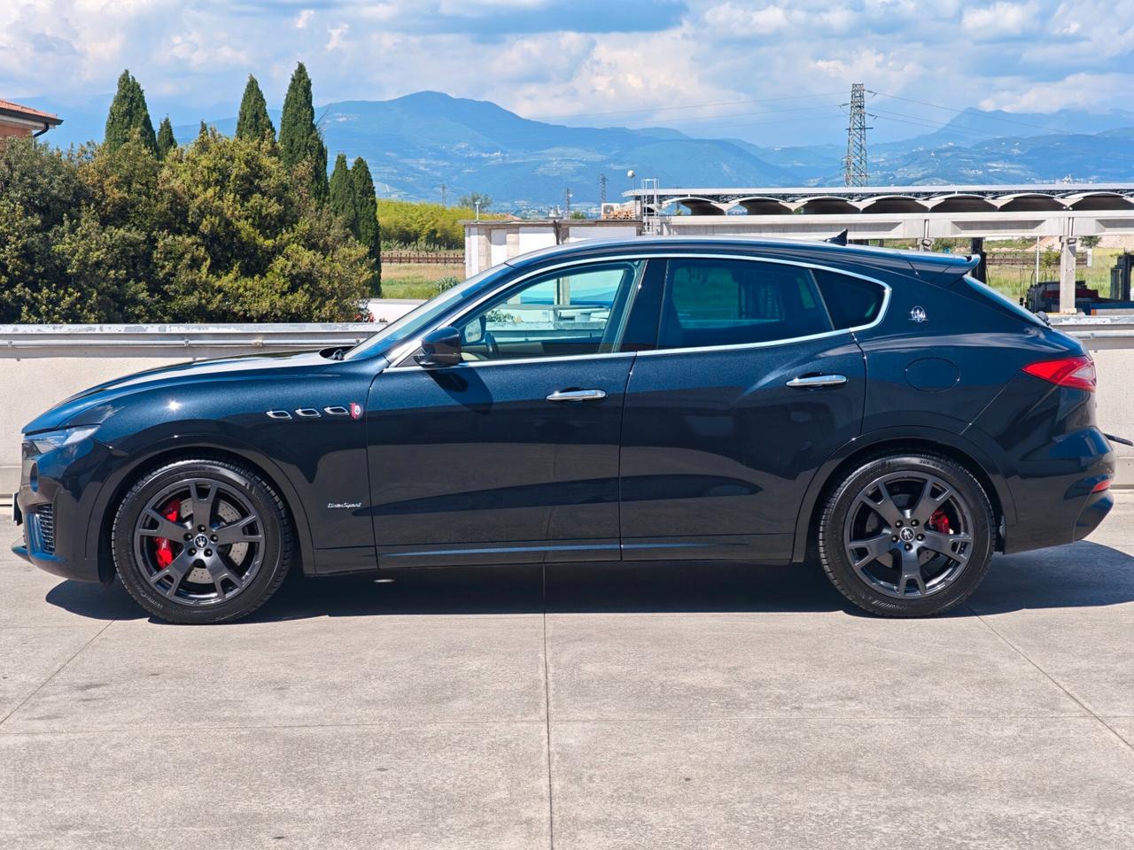Maserati Levante V6 AWD Gransport