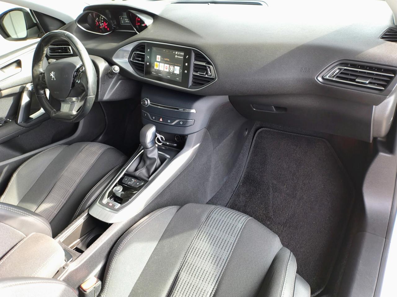 Peugeot 308 BlueHDi 120 S&S Business