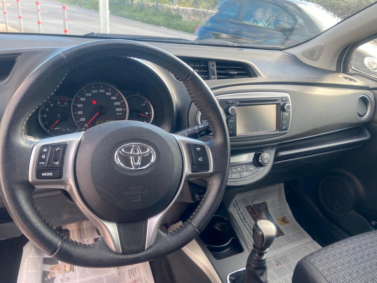 Toyota Yaris 1.4 D-4D 5 porte Lounge