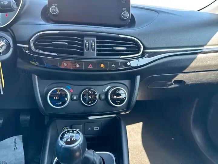 Fiat Tipo 1.0 5 porte City Life