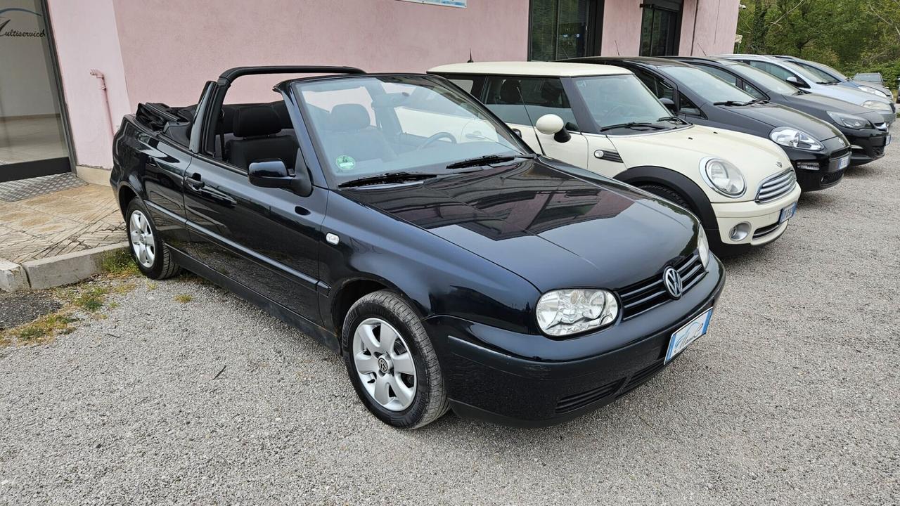 Volkswagen Golf Cabrio 2.0 i Trendline