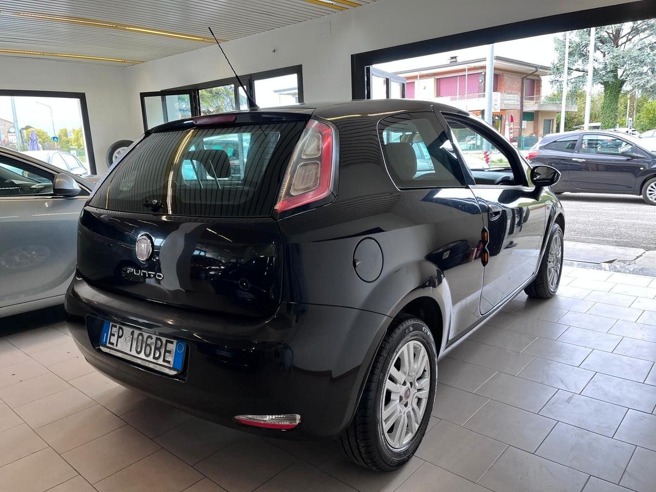 Fiat Punto 1.4 8V 3 porte Easypower Virgin Radio GPL