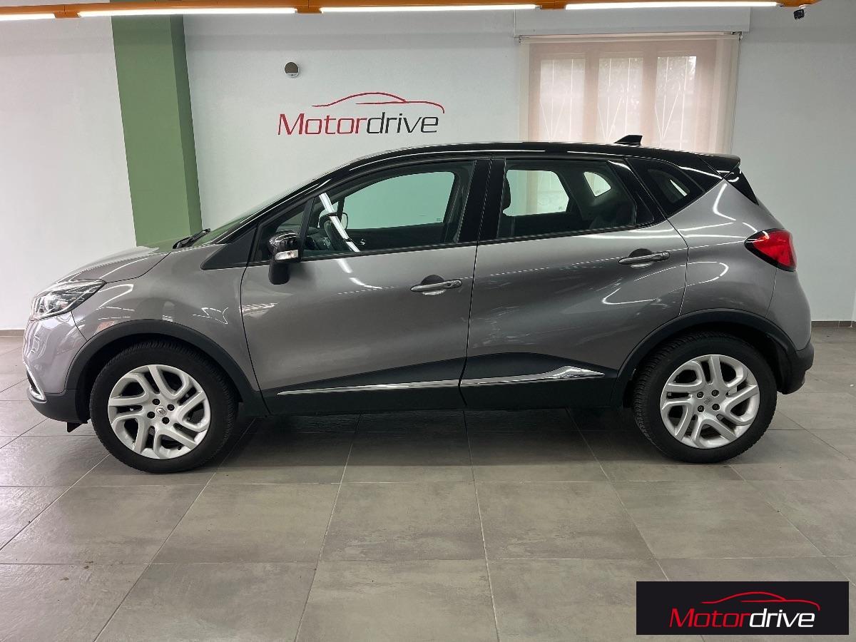RENAULT - Captur - TCe 12V 90 CV Start&Stop Live