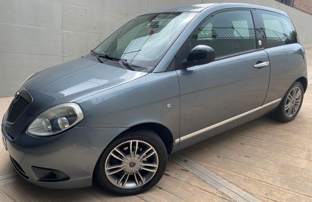 Lancia Ypsilon 1.4 Unyca Ecochic GPL