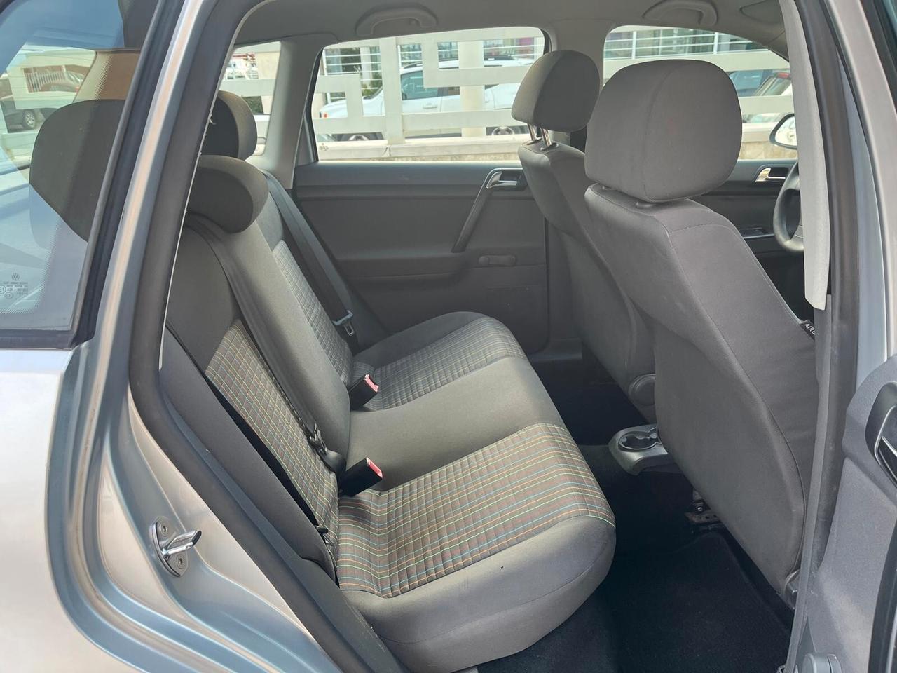 Volkswagen Polo 1.2/60CV 5p. Trendline