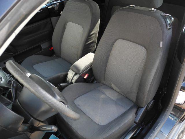VOLKSWAGEN New Beetle 1.4 16v Cabrio - OK NEOPATENTATI - "DA VETRINA"