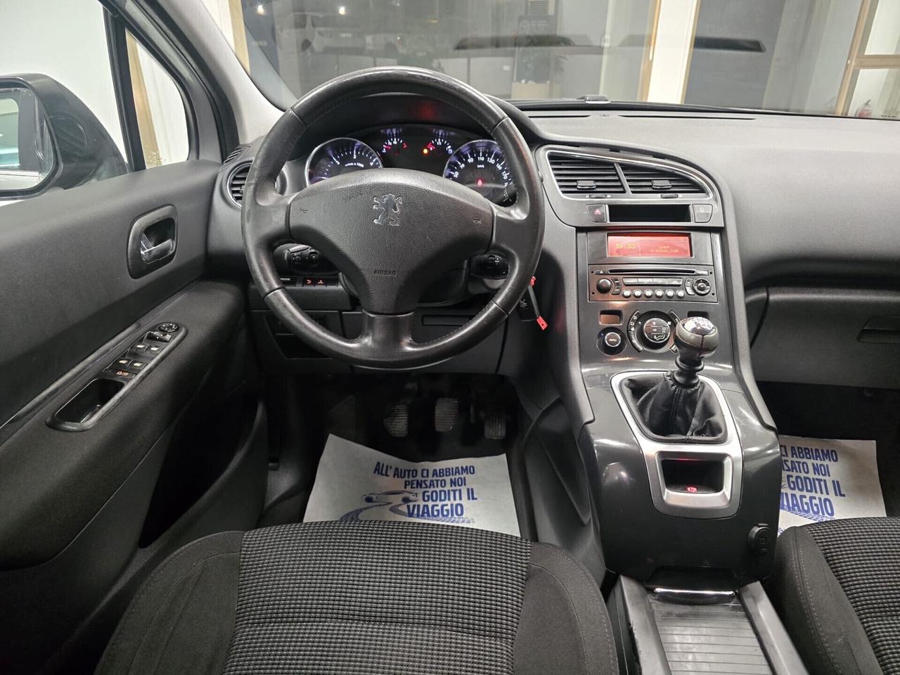 Peugeot 5008 1.6 HDi 112CV Premium