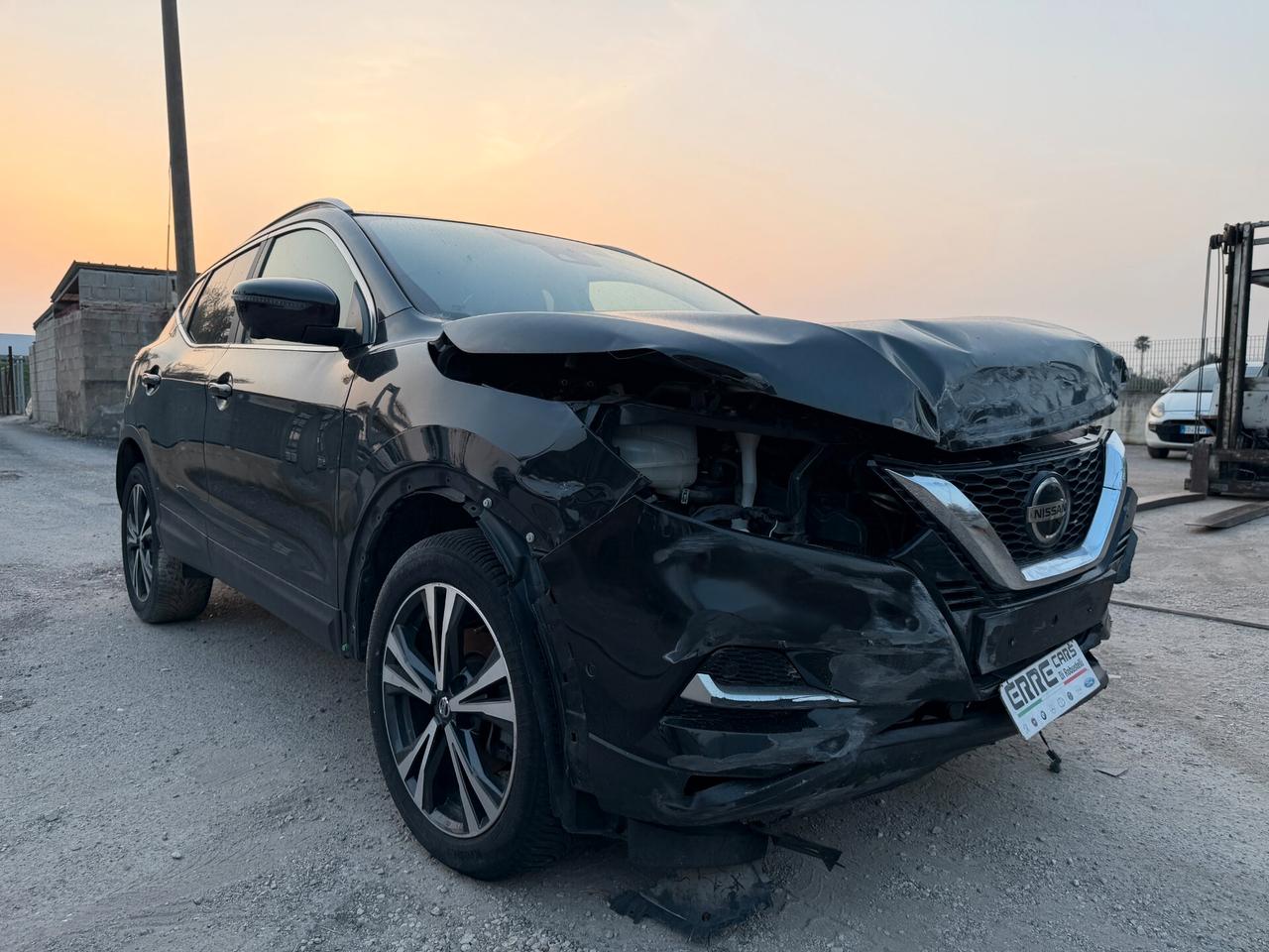 NISSAN QASHQAI 2019 1.3 BENZINA 159 CV *SINISTRATO