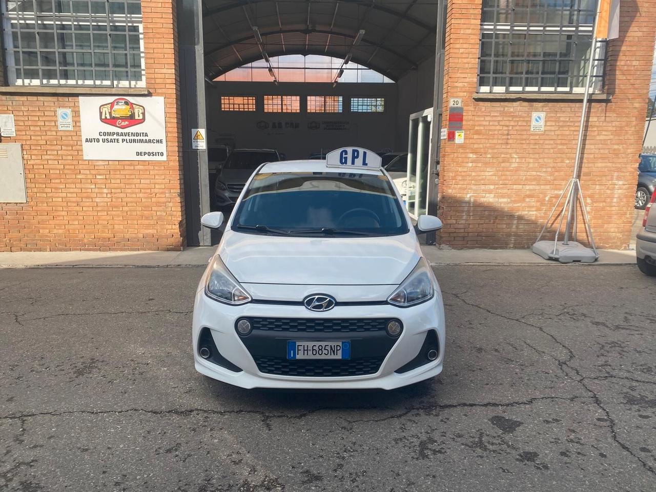 Hyundai i10 1.0 69cv GPL - OK NEOP - GARANZIA 12 MESI