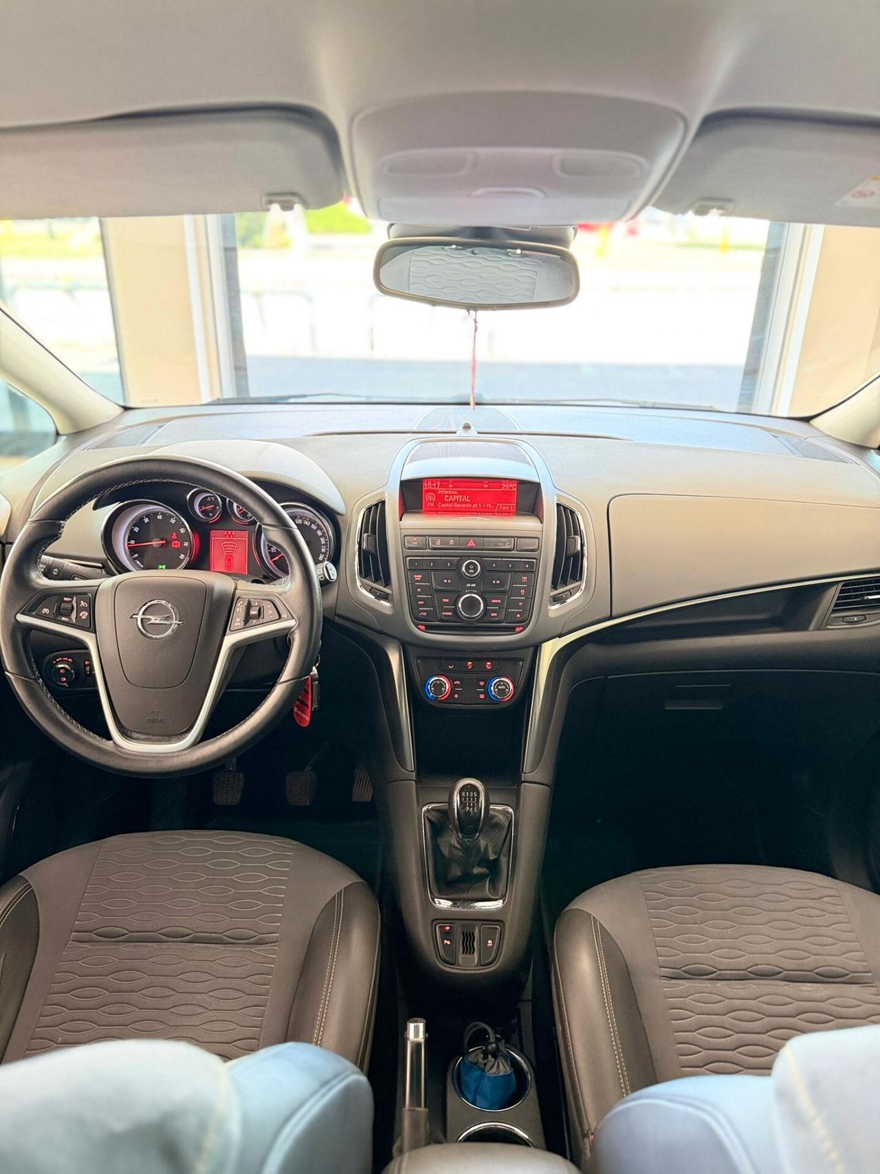 Opel Zafira Tourer 1.4 Turbo 140CV GPL Cosmo - 7 POSTI