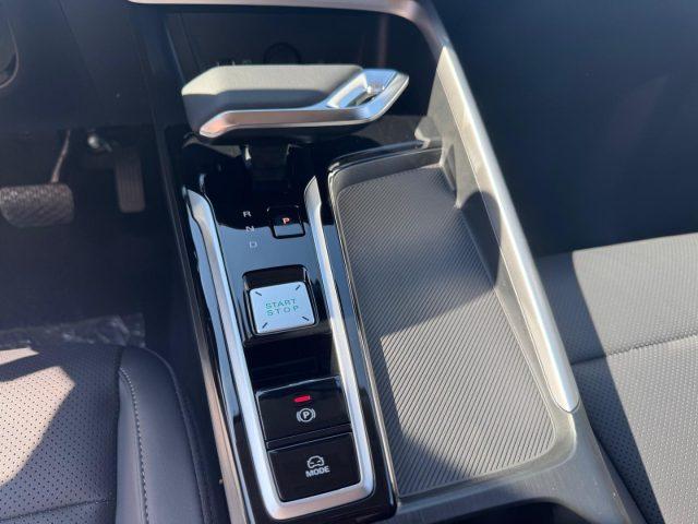 MG ZS 1.5 Hybrid+ 197CV LUXURY