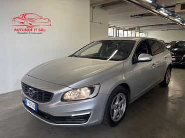 Volvo V60 D2 Geartronic R-design
