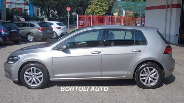 VOLKSWAGEN Golf 1.6 TDI 40.000 KM BUSINESS BMT CON NAVIGATORE