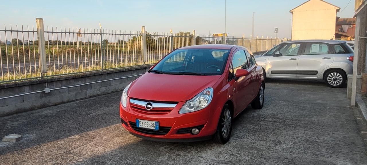 Opel Corsa 1.2 gpl neopatentata, unico prop.