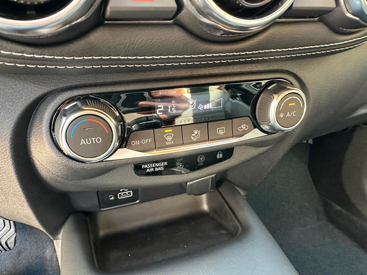 Nissan Juke 1.0 DIG-T 114 CV N-Connecta