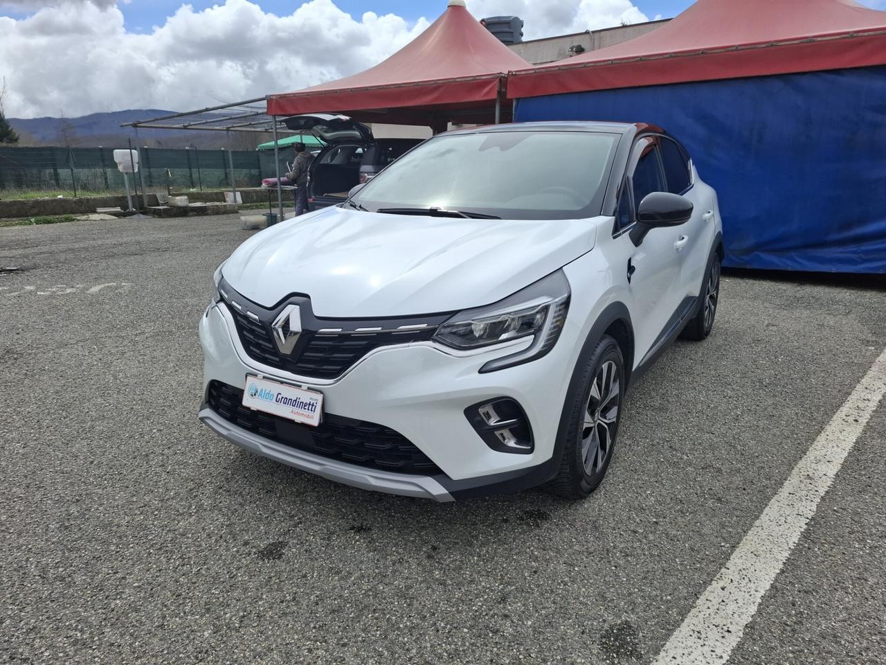 RENAULT CAPTUR TCE GPL Techno 100cv