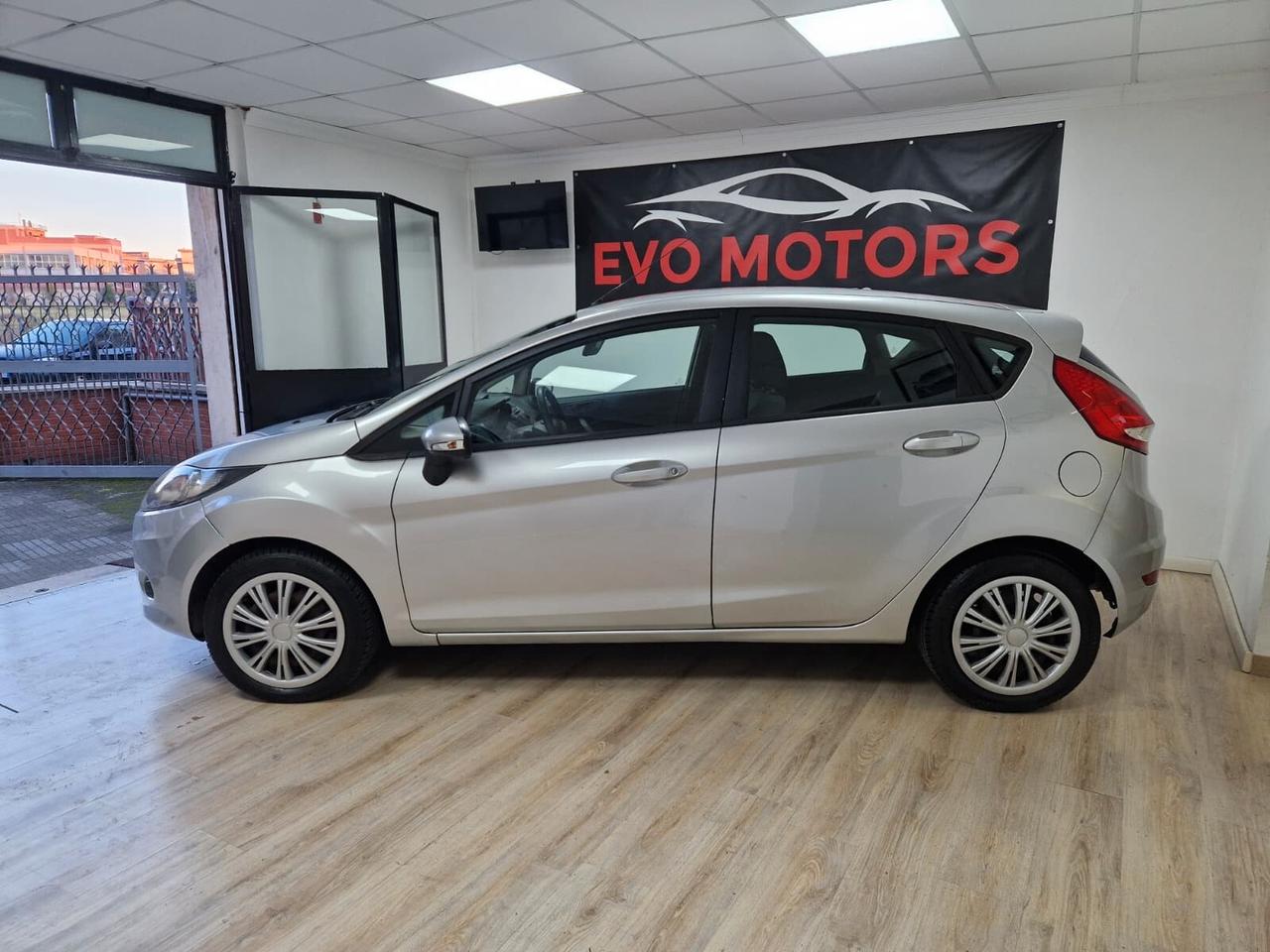 Ford Fiesta 1.4 AUTOMATICA