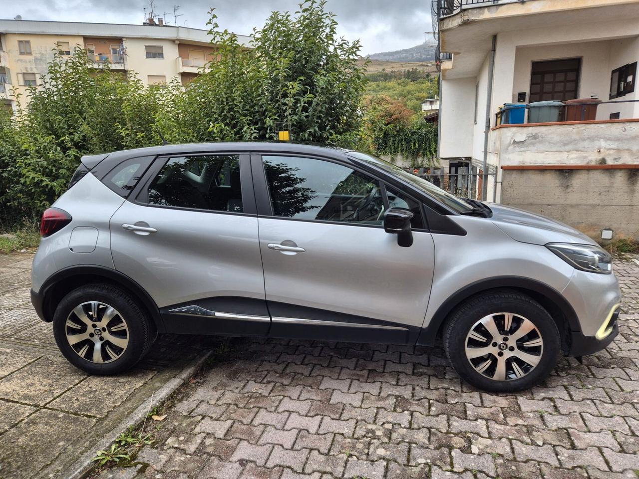 Renault Captur dCi 8V 90 CV EDC AUTOMATICA