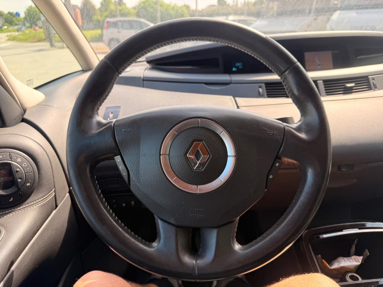 Renault Espace Grand 2.0 dCi 150CV Wave ESM