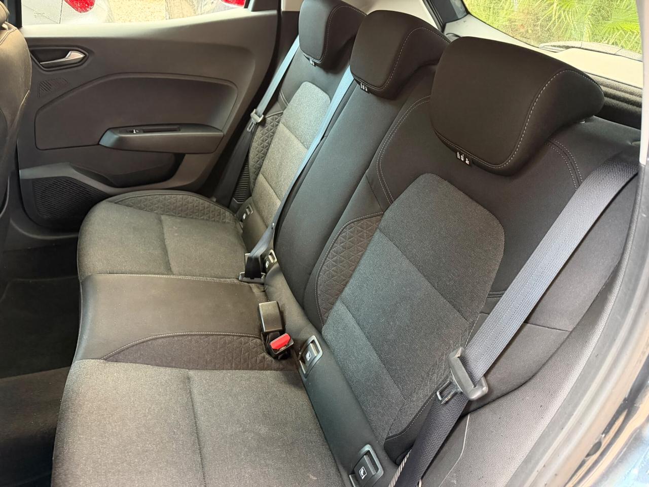 Renault Clio Full Hybrid E-Tech 140 CV 5 porte