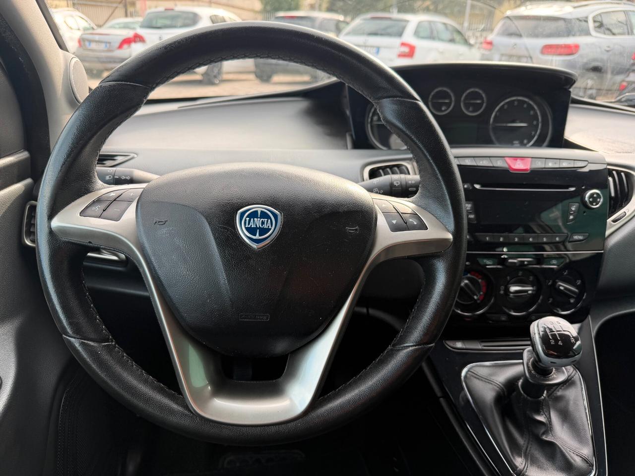 Lancia Ypsilon 1.2 69 CV 5 porte GPL Ecochic Gold