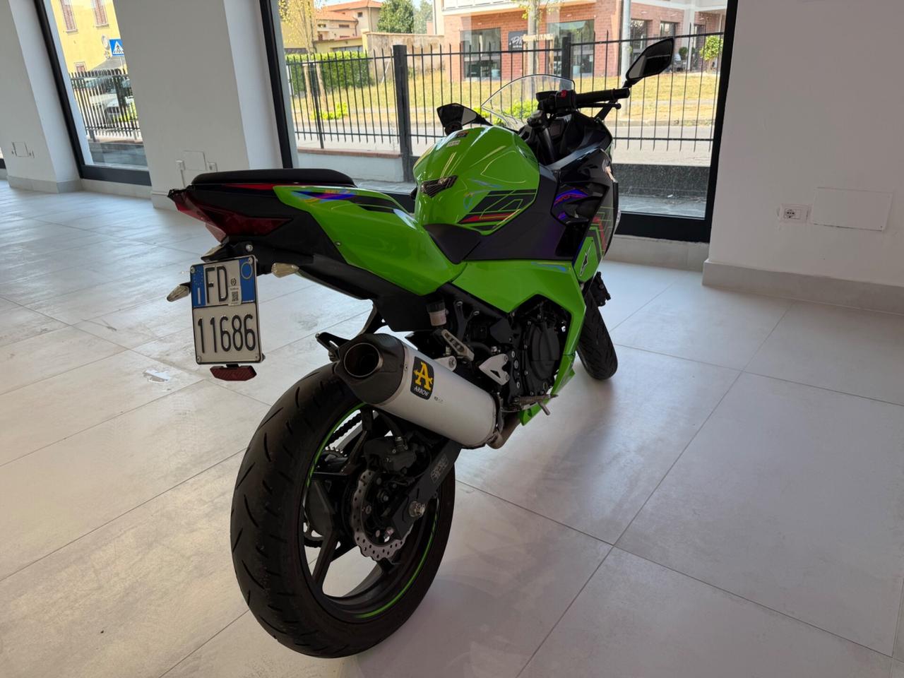 Kawasaki Ninja 400 SOLO 5 MILA KM