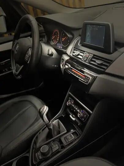 Bmw 220 LUXURY ACTIVE Navi Pelle Xeno 4X4 UNIPROPRIETARIO