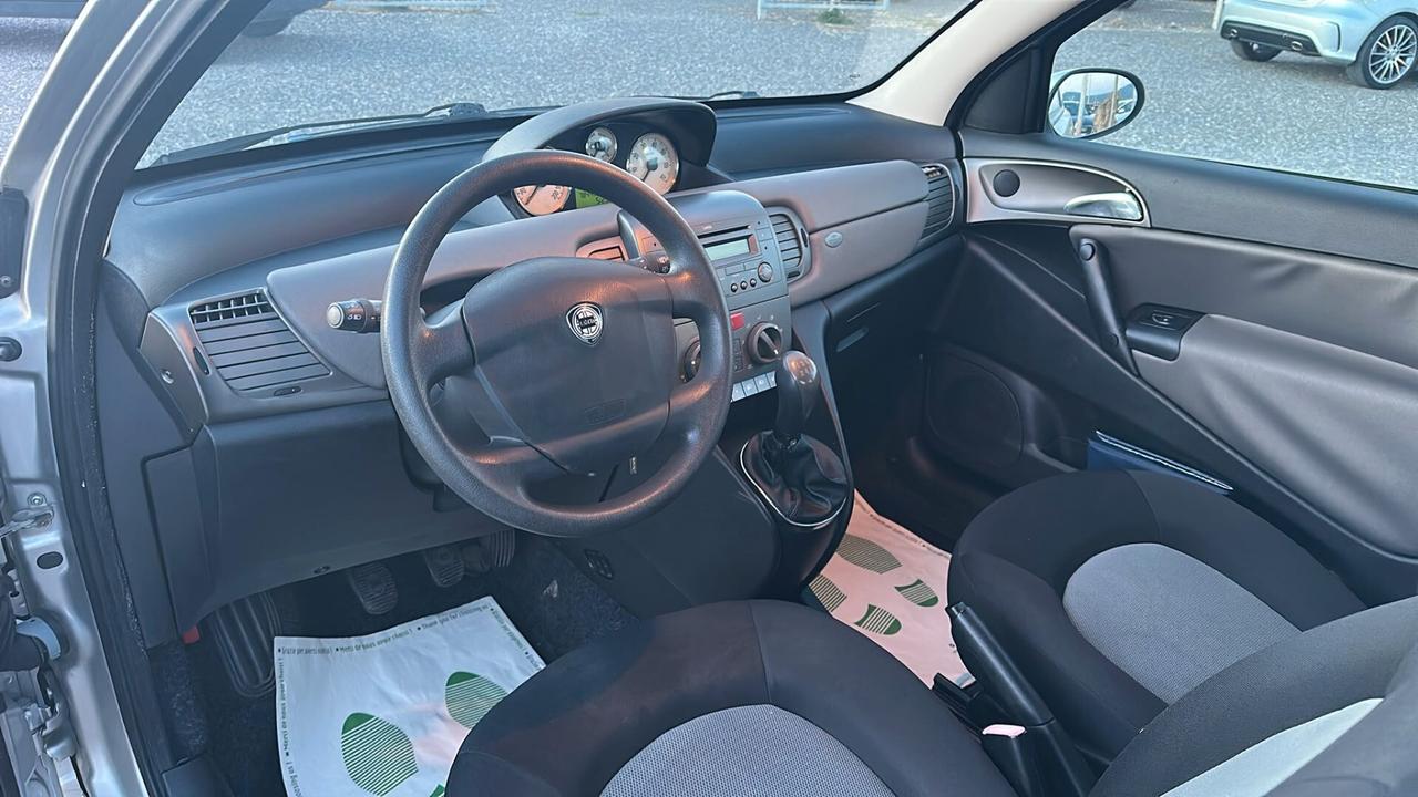 Lancia Ypsilon 1.3 Multijet 16V Platino