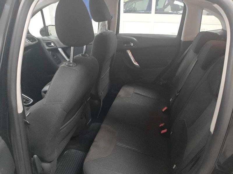Citroën C3 C3 1.4 HDi 70 Exclusive LEGGI