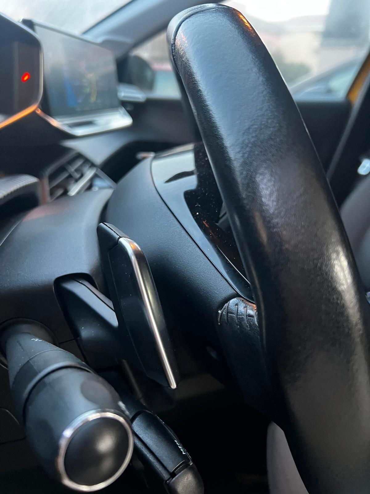 Peugeot 208 PureTech 100 Stop&Start 5 porte Allure PROMO FINANZIAMENTO