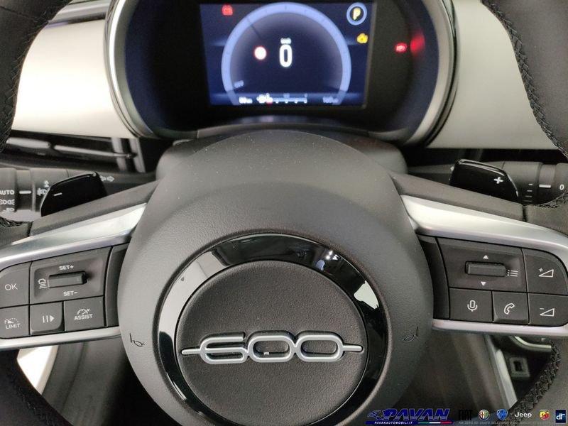 FIAT 600 1.2 Hybrid 110 CV DCT MHEV La Prima