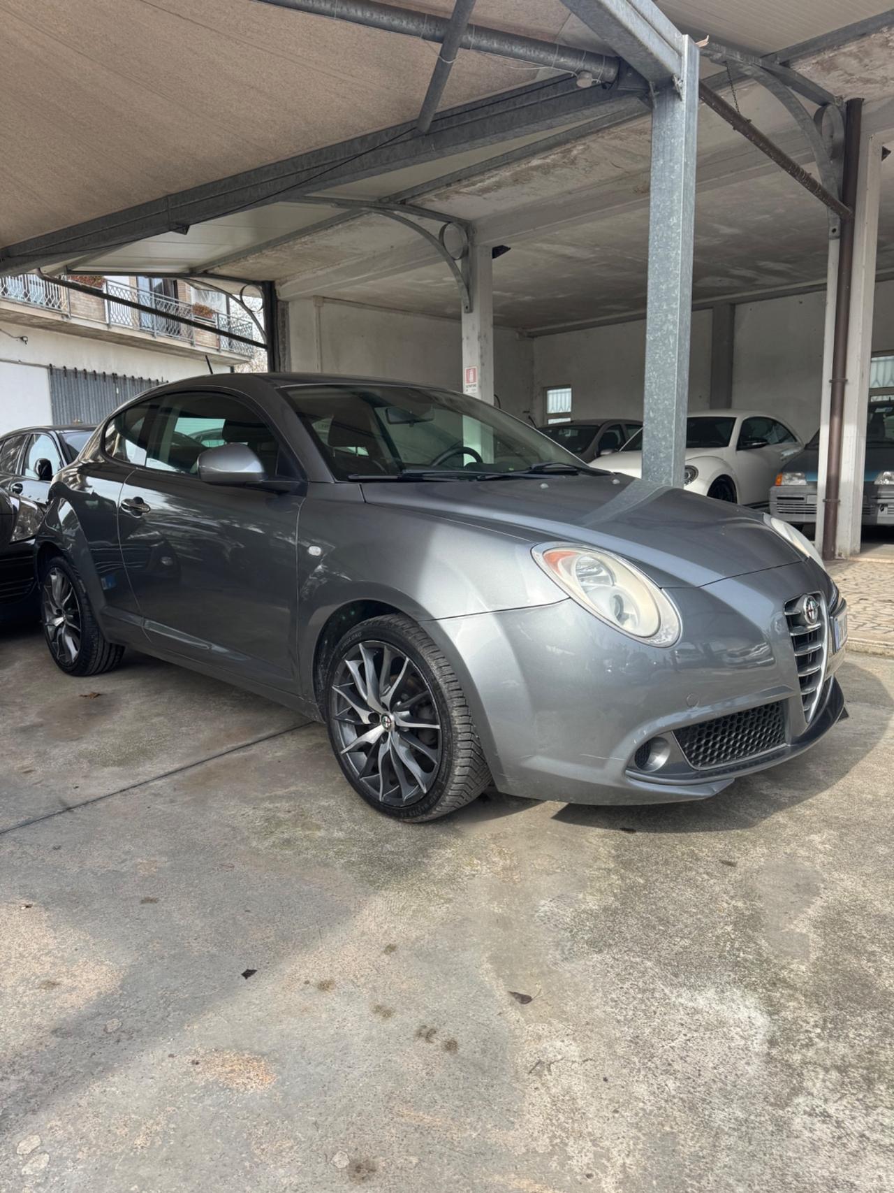 Alfa Romeo MiTo 1.4 T 155 CV Distinctive Sport Pack