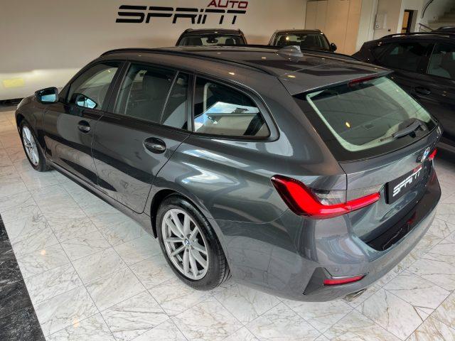 BMW 318 iA Touring Business Advantage StepTronic 156cv